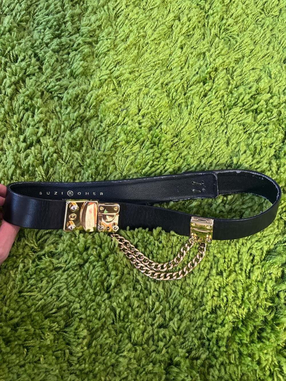 Suzi Roher Medium Black Leather Belt with Gold-Tone Hardware and Chain Detail